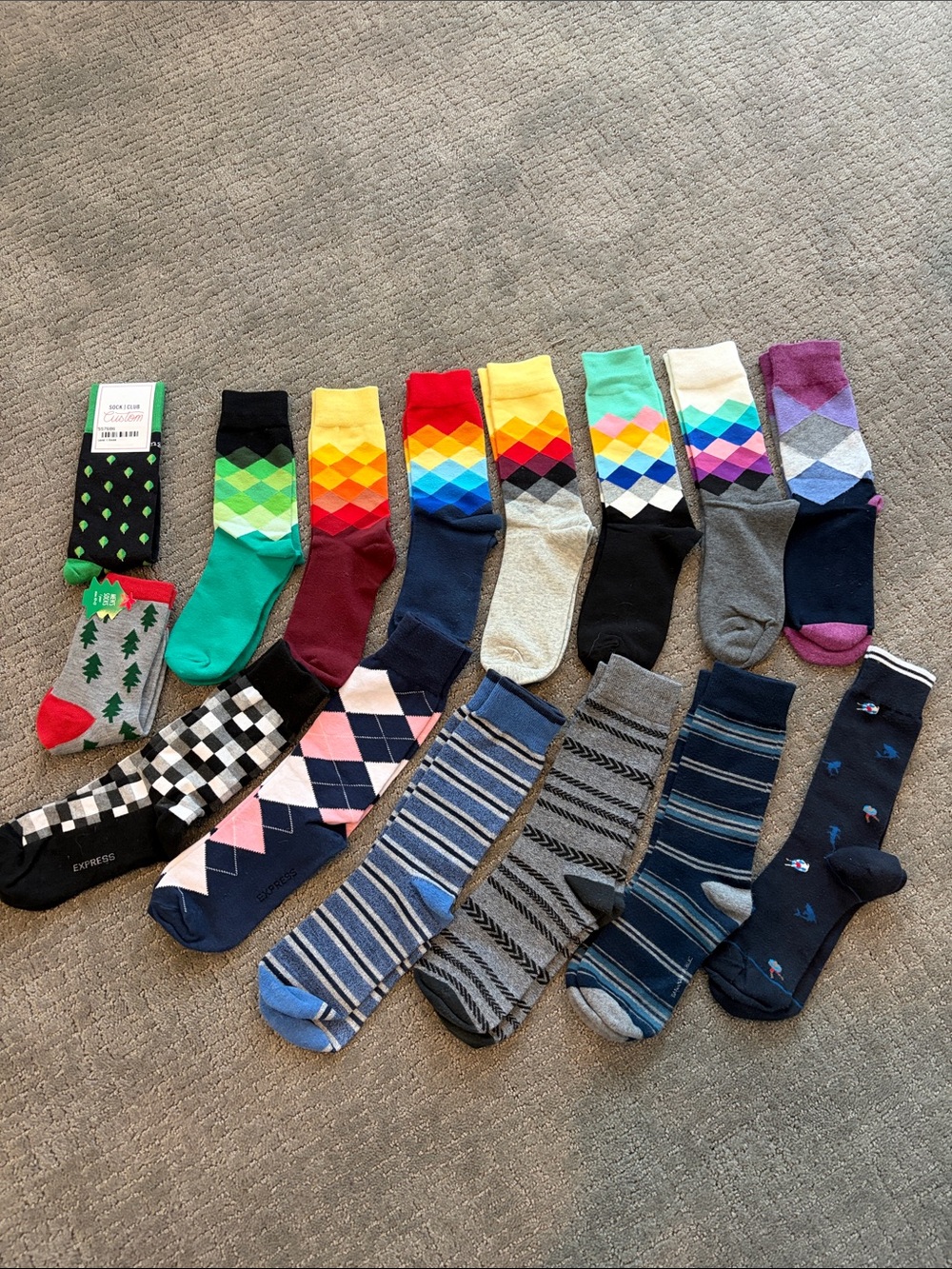 Bundle of New and Some EUC Men’s Socks Fits Size 10-13!